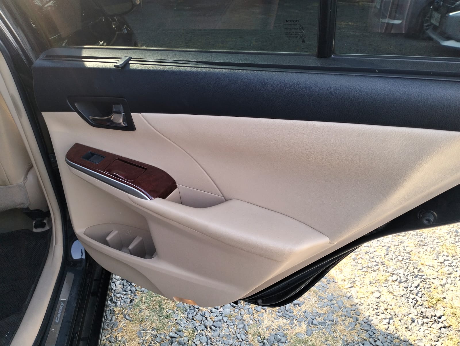 2014 Toyota Camry V AT Sedan for sale in Parañaque (AAI9604) – photo 16