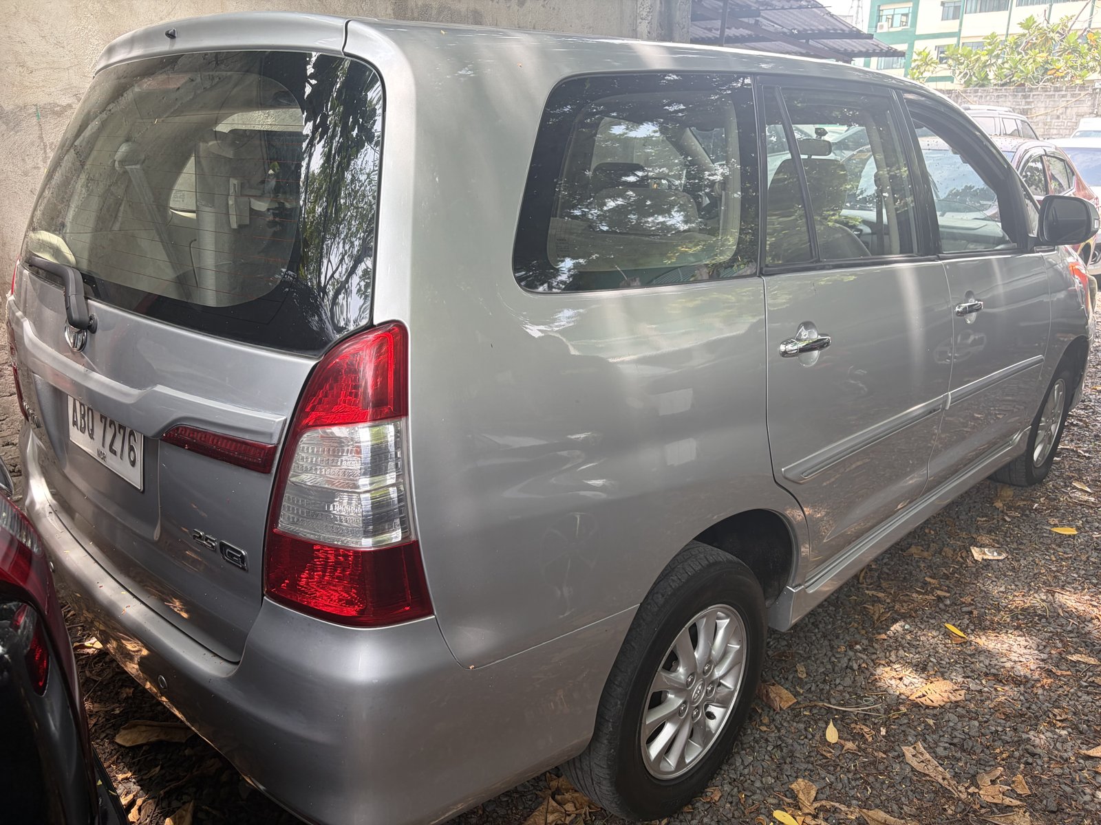 2015 Toyota Innova 2.5 G Diesel AT MPV for sale in Parañaque (ABQ7276) – photo 4