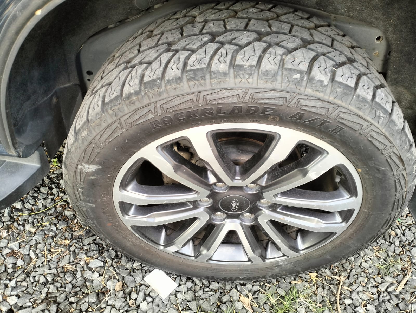 2022 Ford Everest Titanium AT SUV for sale in Parañaque (CAX9320) – photo 29