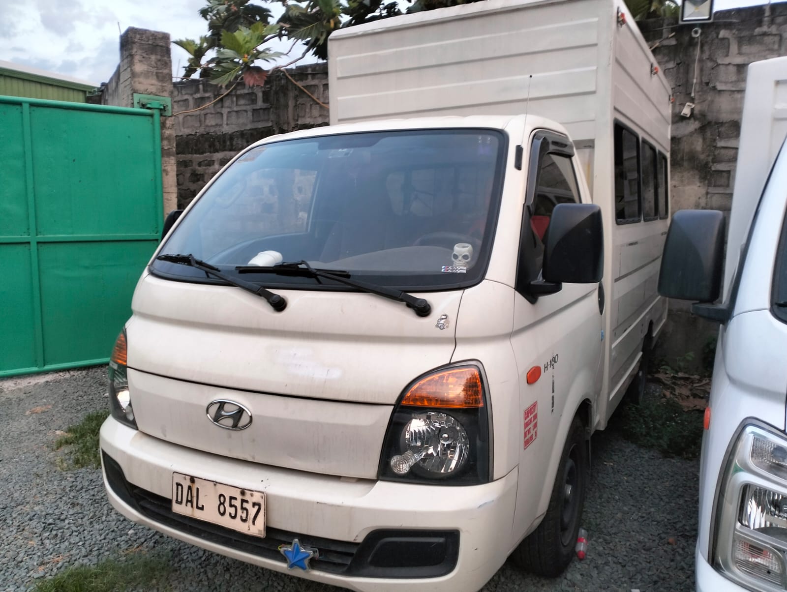 2019 Hyundai H100 MT Van for sale in Parañaque (DAL8557) – photo 4
