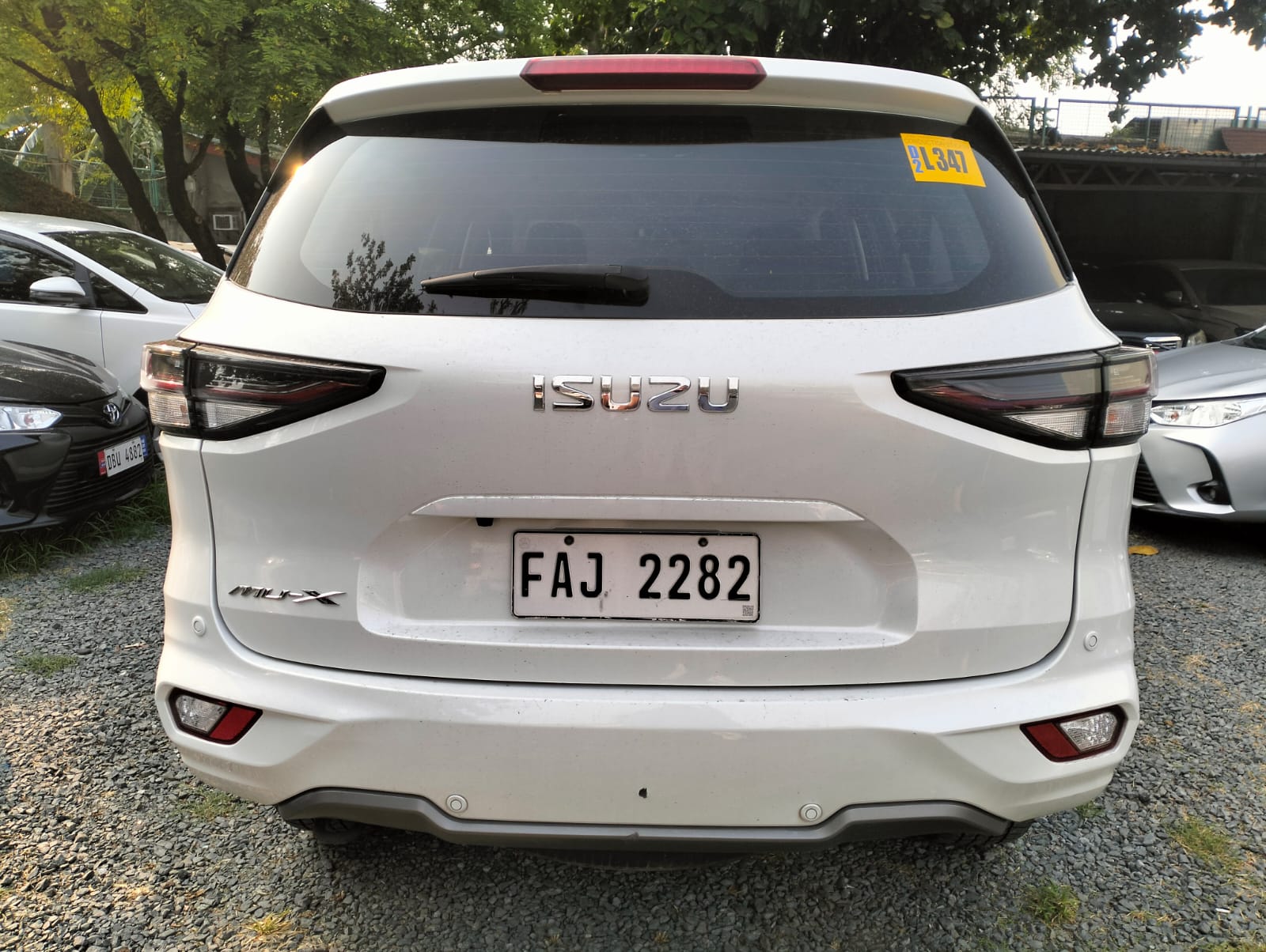 2022 Isuzu MUX 3.0 LS 4x2 AT SUV for sale in Parañaque (FAJ2282) – photo 5
