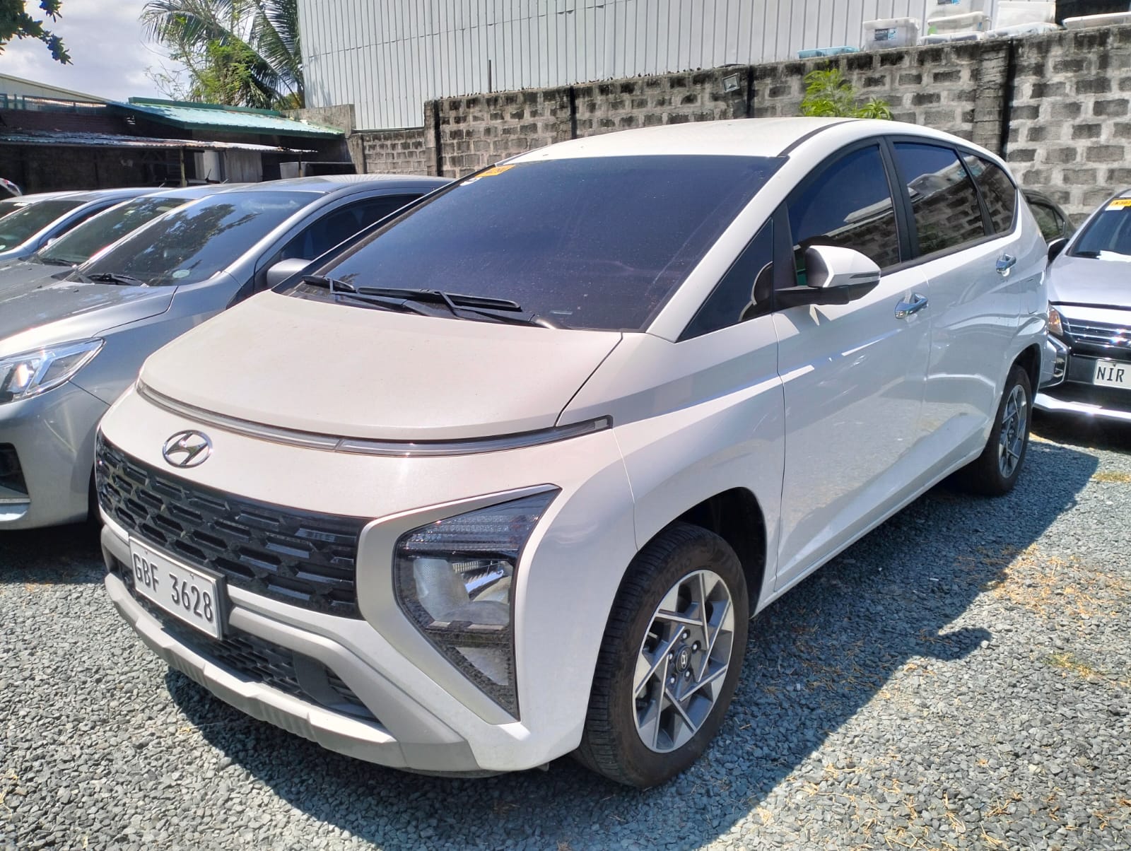 2025 Hyundai Stargazer GLS AT MPV for sale in Parañaque (GBF3628) – photo 3