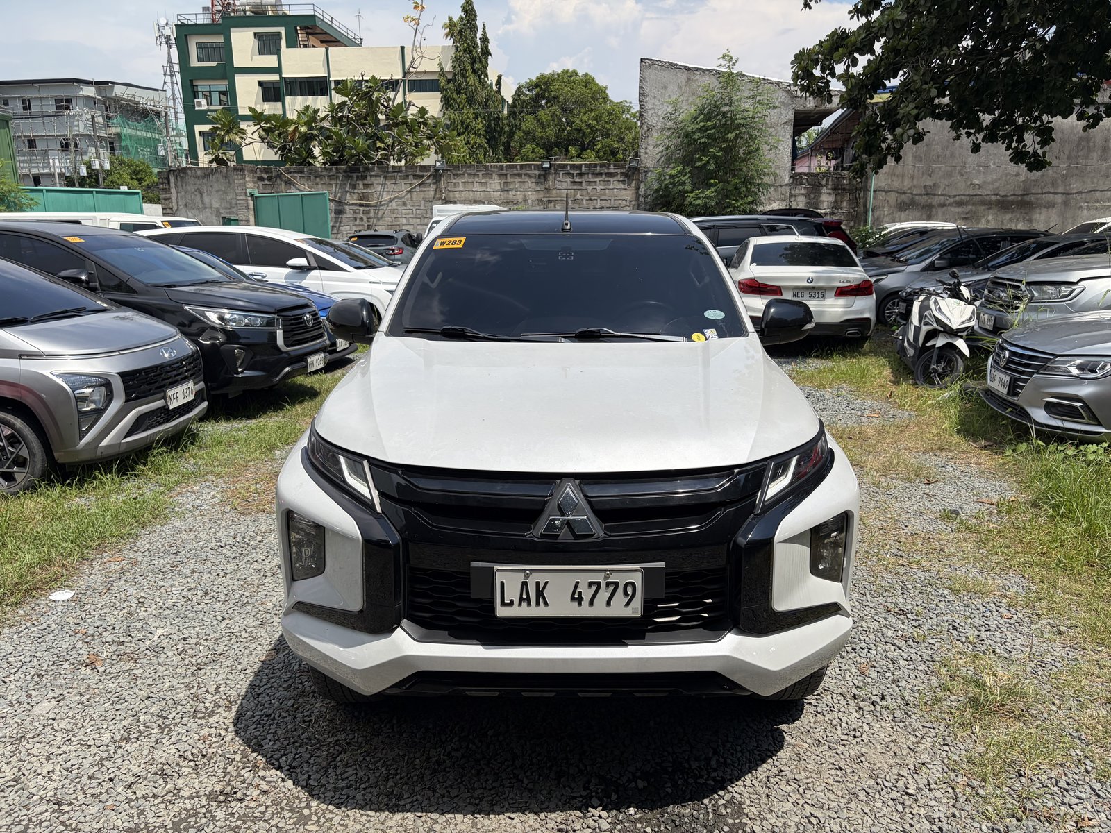 2023 Mitsubishi Strada Athlete Pickup for sale in Parañaque (LAK4779) – photo 3
