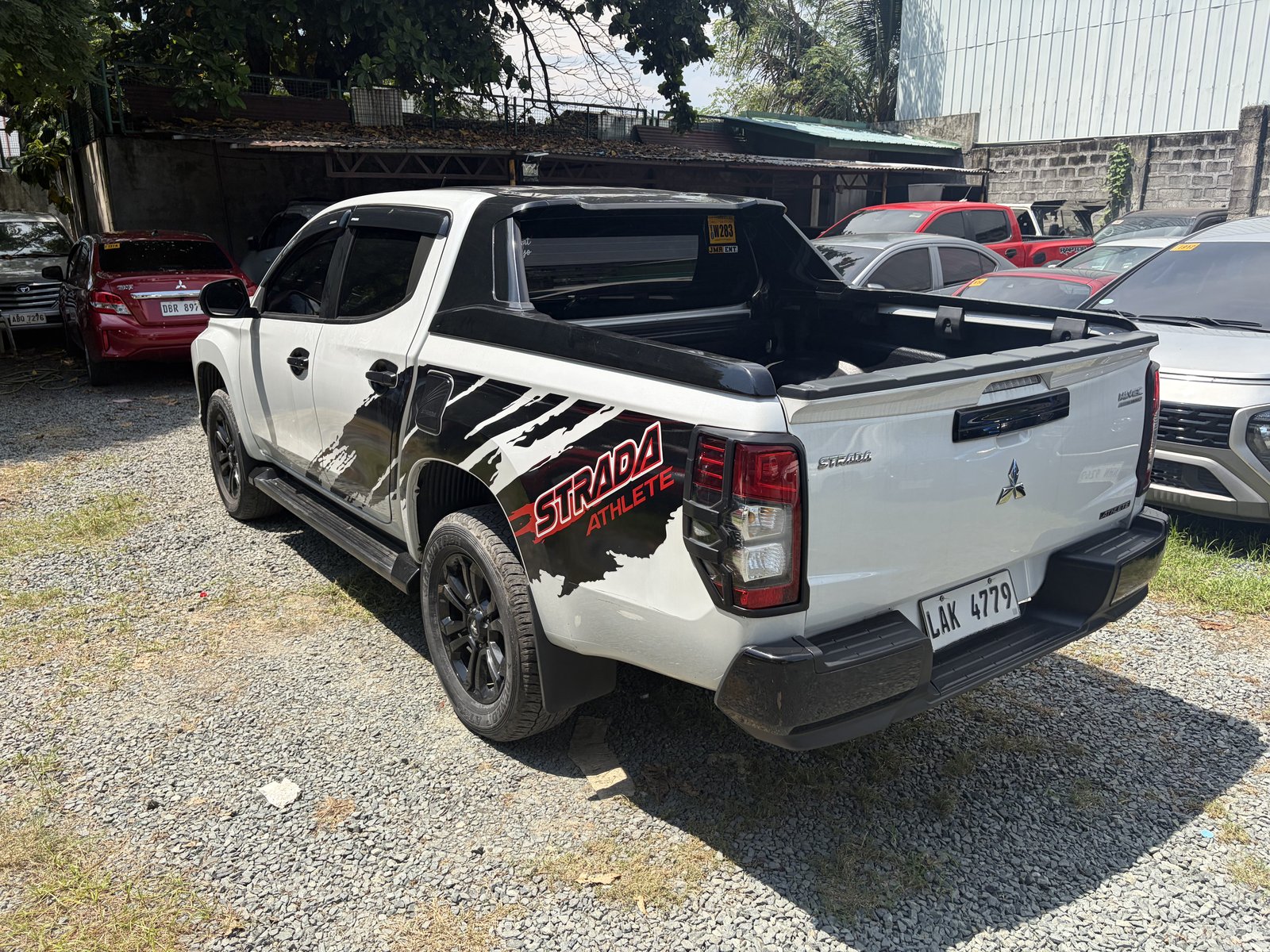 2023 Mitsubishi Strada Athlete Pickup for sale in Parañaque (LAK4779) – photo 4