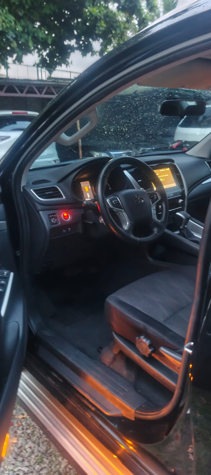 2024 Mitsubishi Montero Sport GLS SUV for sale in Parañaque (LAN9636) – photo 7