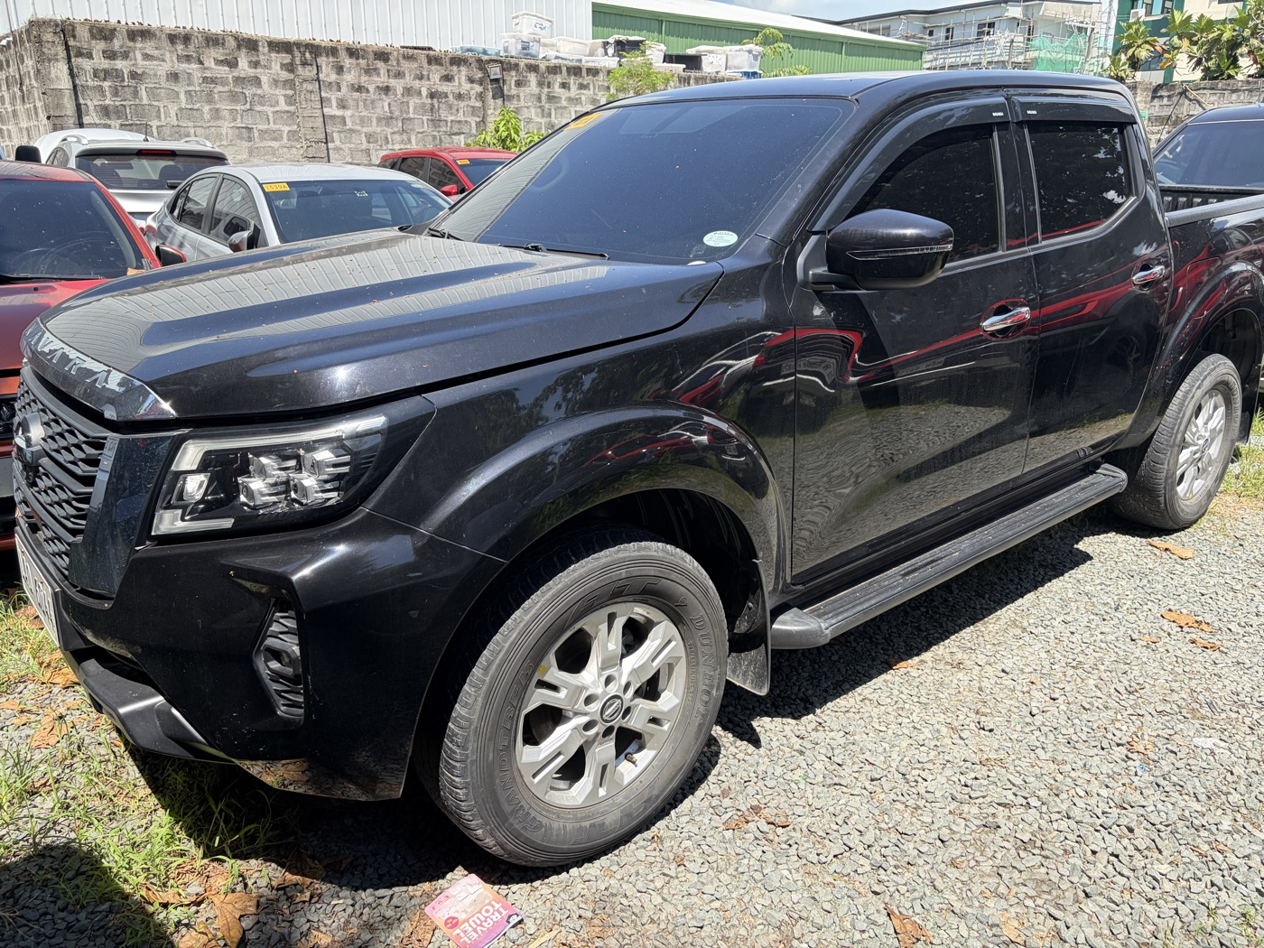 2024 Nissan Navara VE Calibre AT Pickup for sale in Parañaque (LAO6044)