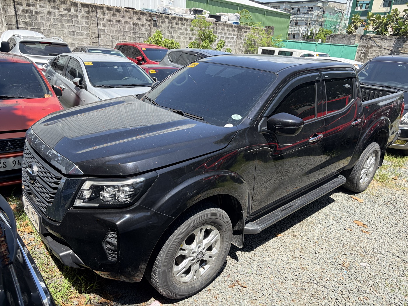 2024 Nissan Navara VE Calibre AT Pickup for sale in Parañaque (LAO6044) – photo 2
