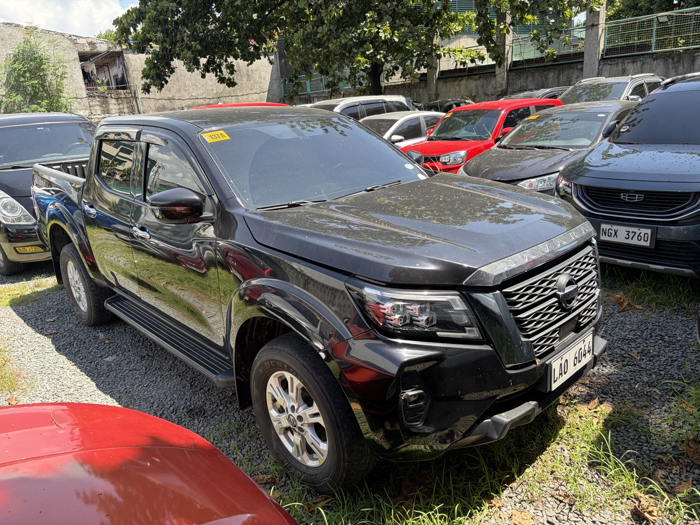 2024 Nissan Navara VE Calibre AT Pickup for sale in Parañaque (LAO6044) – photo 3