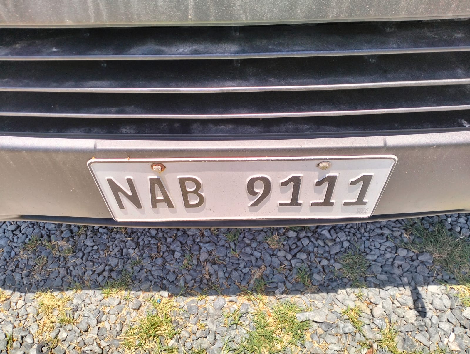 2016 Nissan Urvan NV350 18 seater MT Van for sale in Parañaque (NAB9111) – photo 2