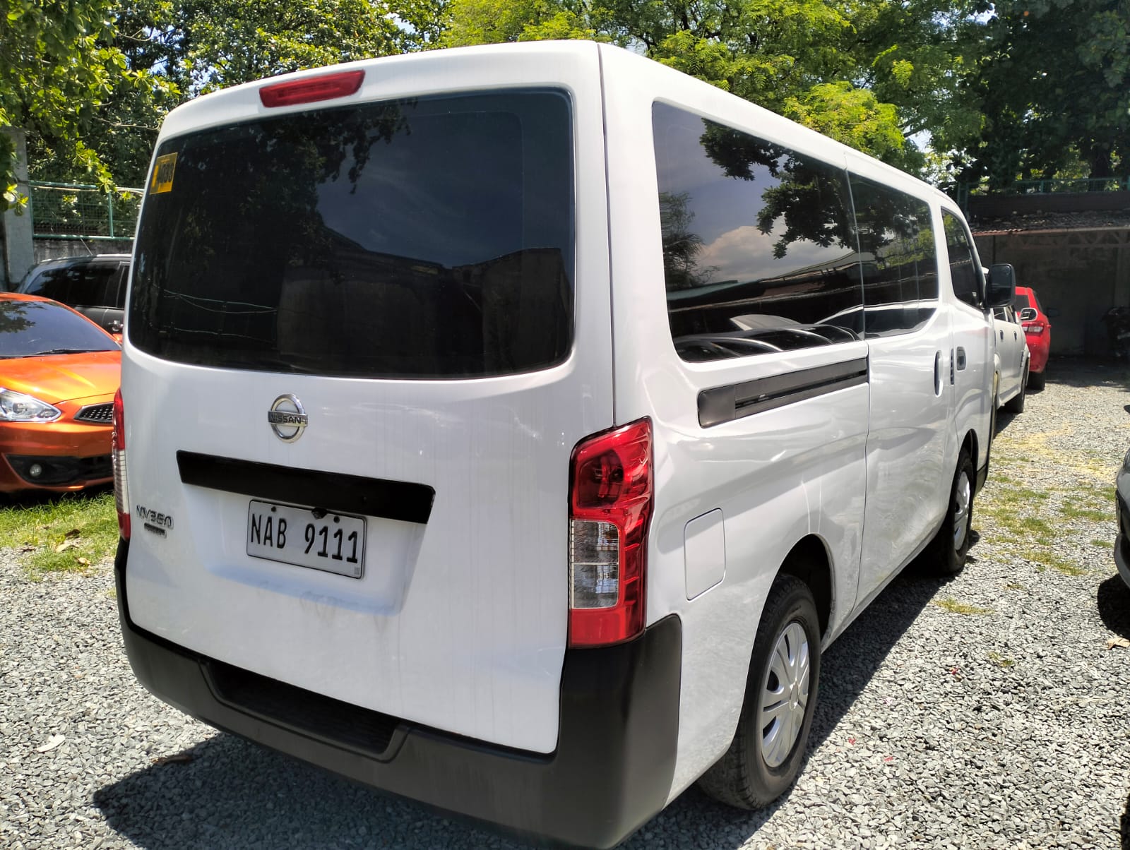 2016 Nissan Urvan NV350 18 seater MT Van for sale in Parañaque (NAB9111) – photo 6