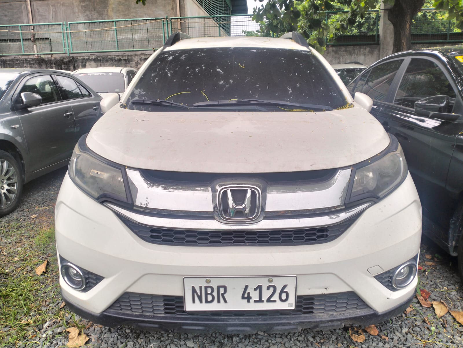 2018 Honda BR-V S i-VTEC SUV for sale in Parañaque (NBR4126) – photo 2
