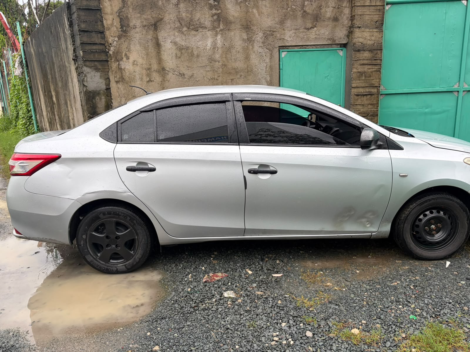 2016 Toyota Vios 1.3 J MT Sedan for sale in Parañaque (NCG7046) – photo 3