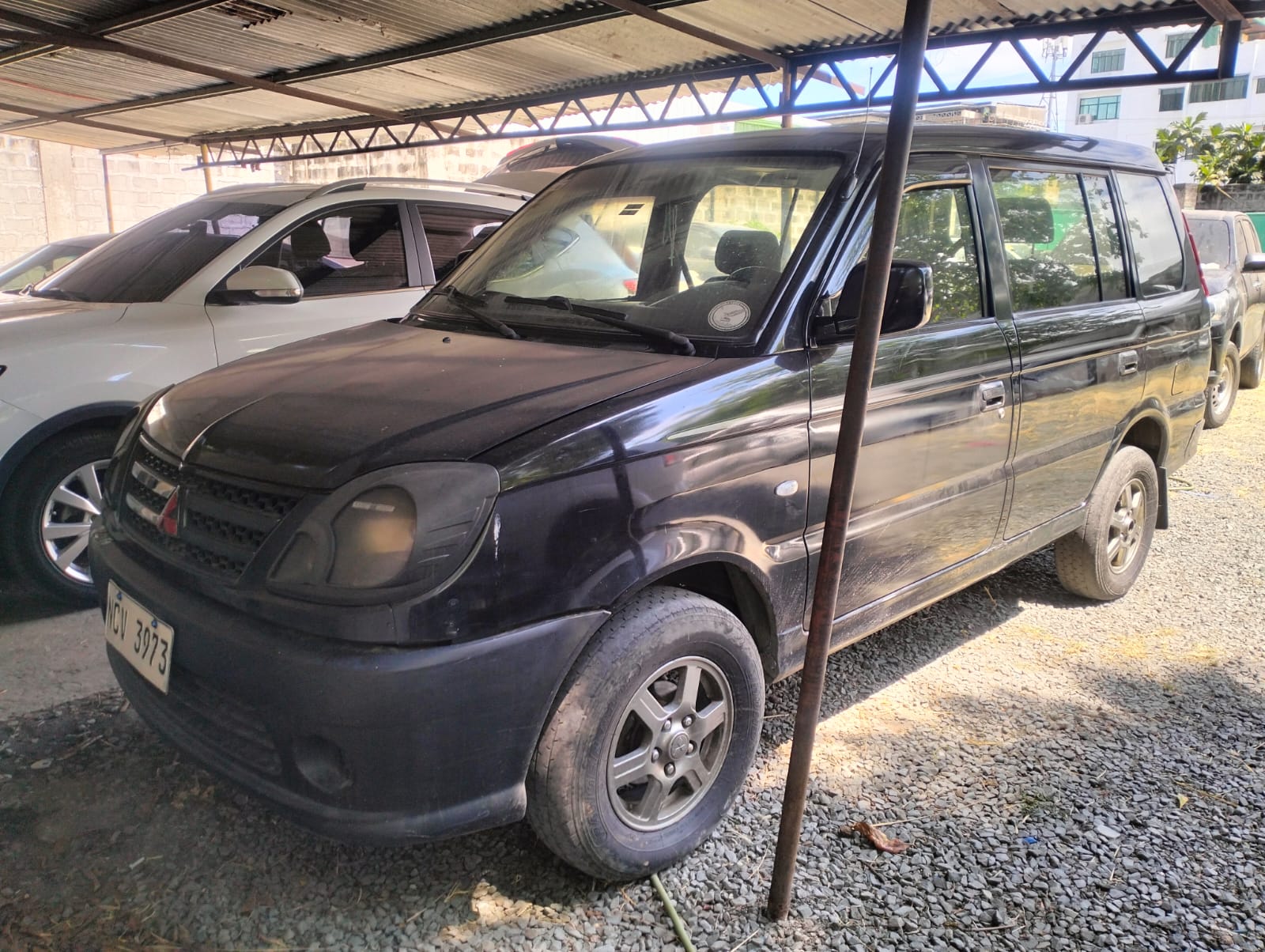 2017 Mitsubishi Adventure GLX MT MPV for sale in Parañaque (NCV3973) – photo 2