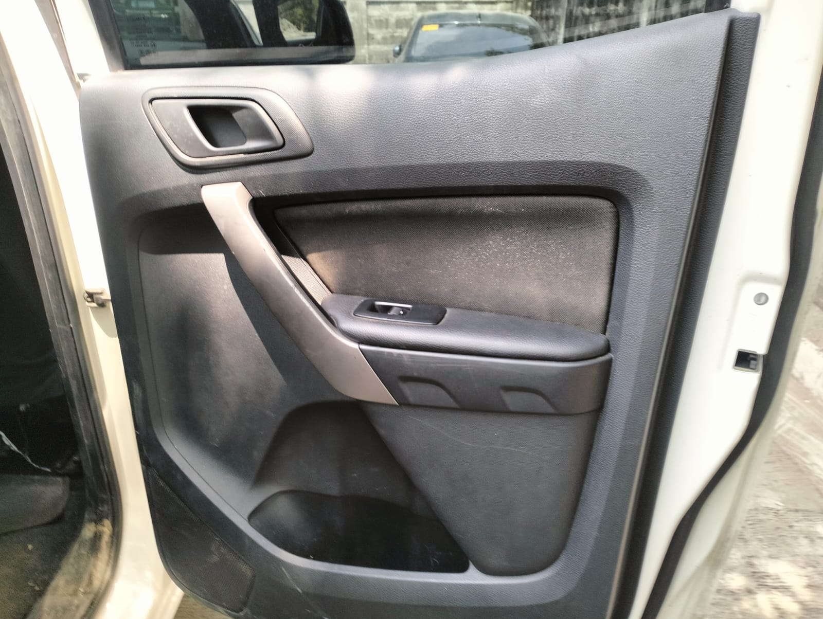 2019 Ford Ranger 2.2L XLS AT Pickup for sale in Parañaque (NDM5386) – photo 12