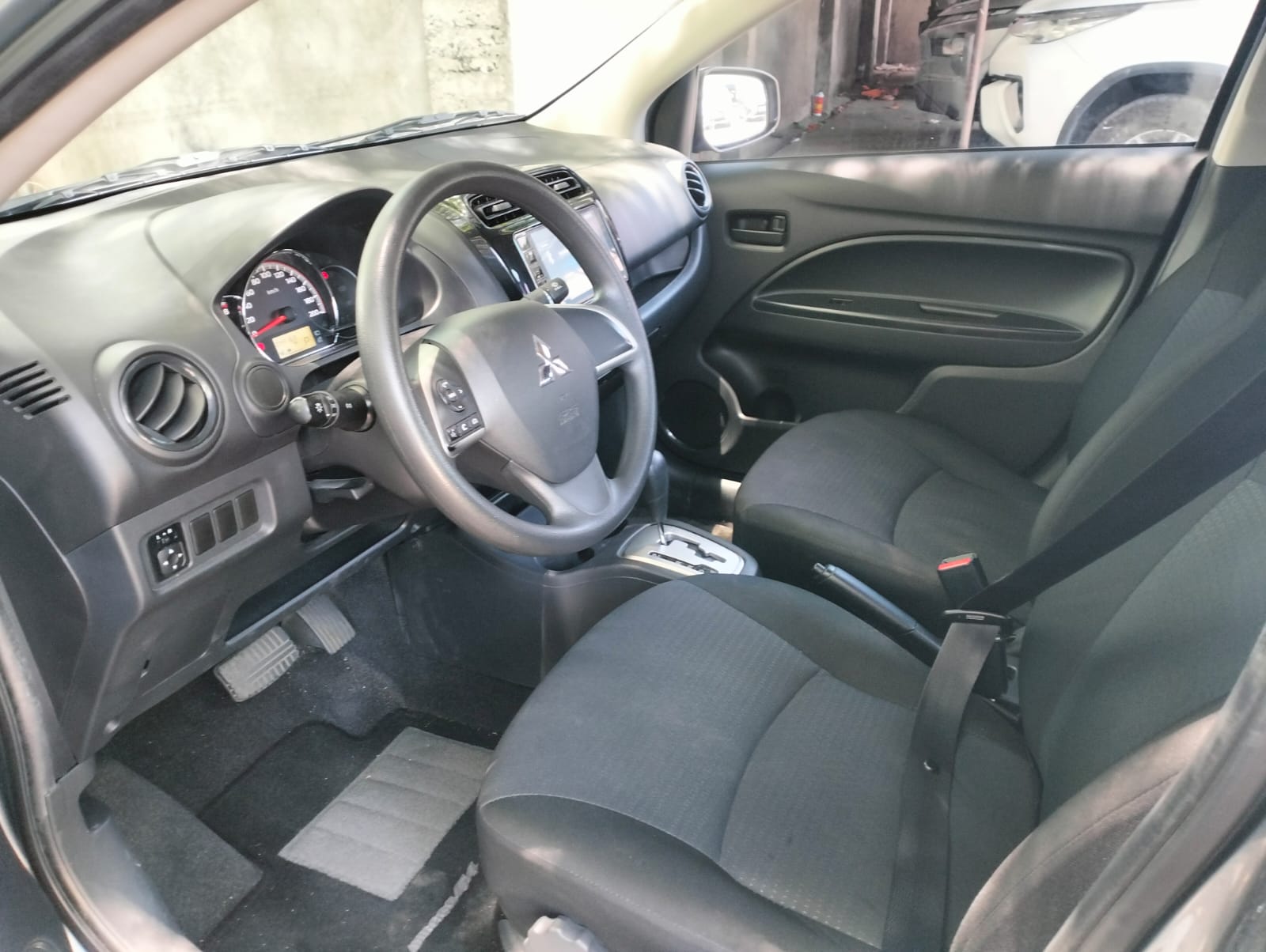 2024 Mitsubishi Mirage G4 GLX AT Sedan for sale in Parañaque (NFM5717) – photo 9