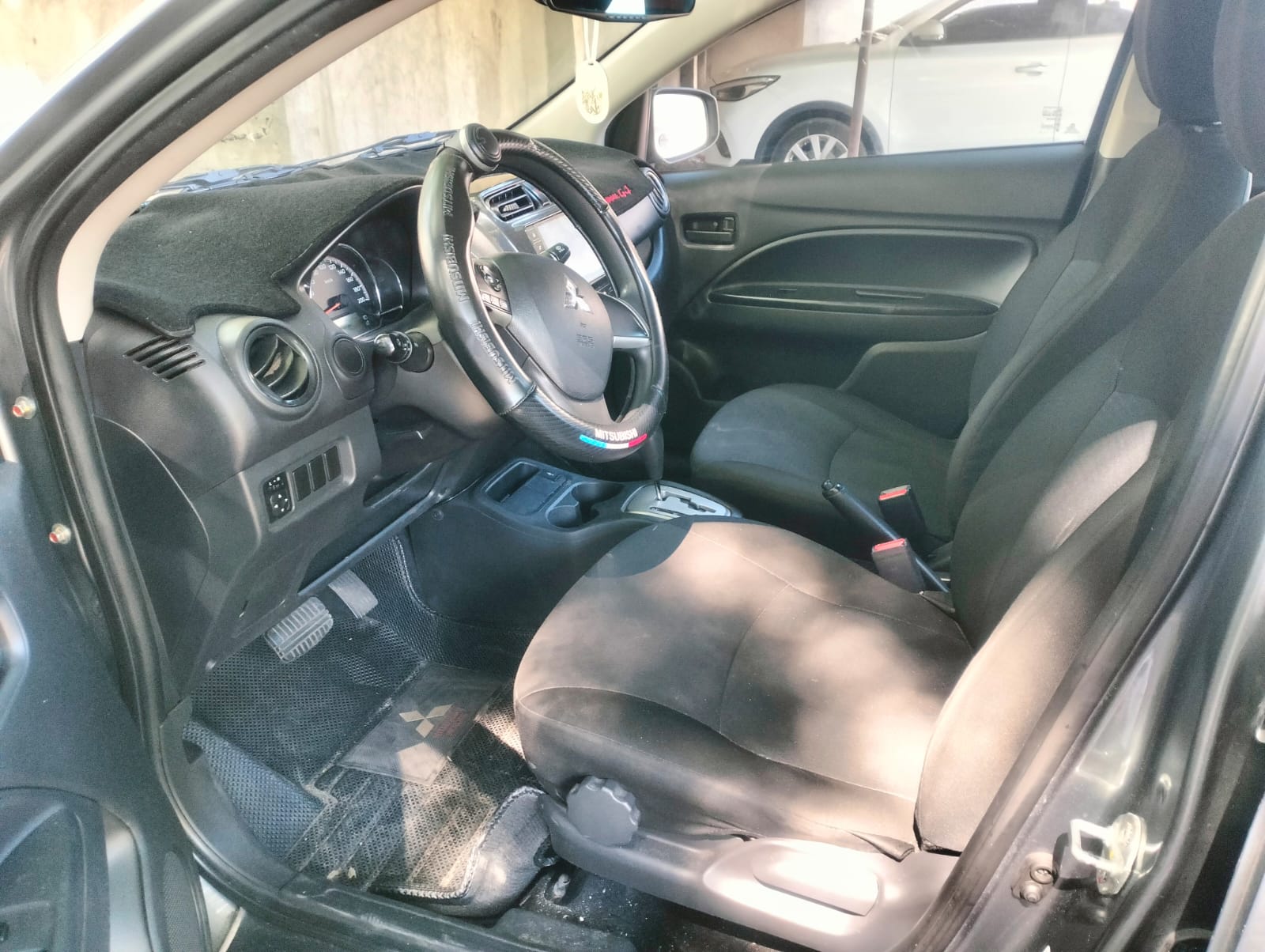 2023 Mitsubishi Mirage G4 GLX AT Sedan for sale in Parañaque (NIR5964) – photo 12