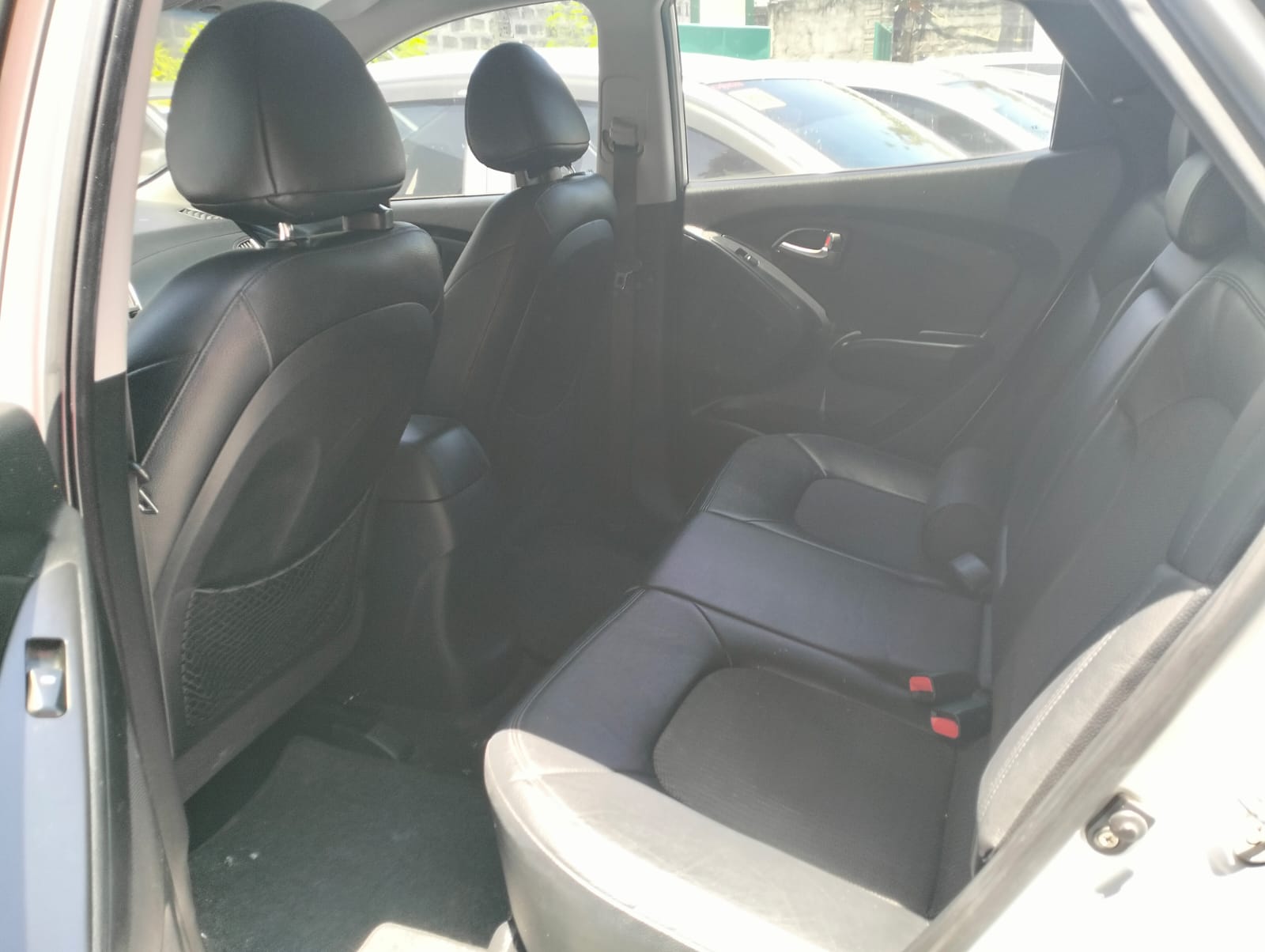 2010 Hyundai Tucson Gas AT SUV for sale in Parañaque (PRO478) – photo 13