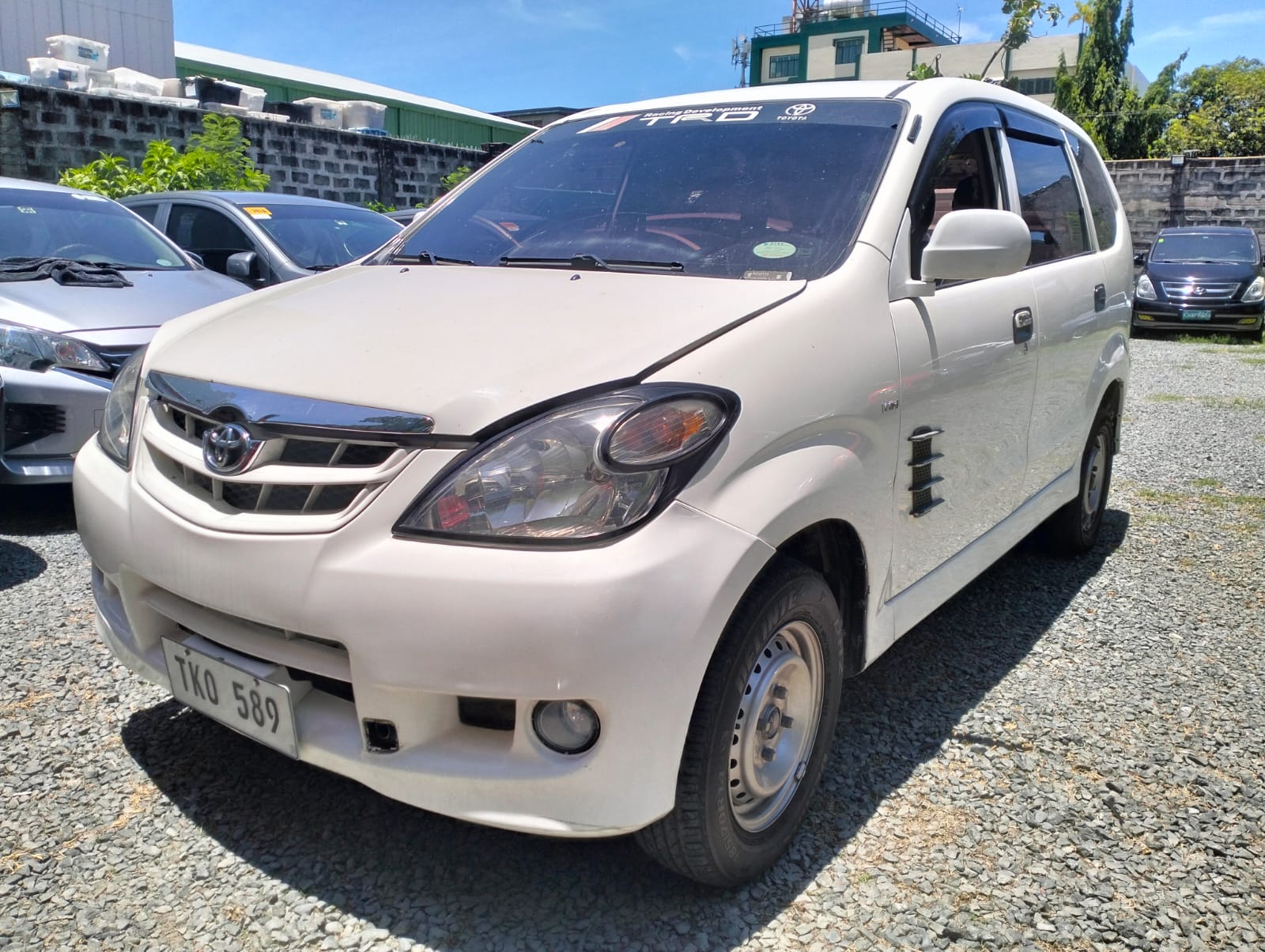 2011 Toyota Avanza J MT MPV for sale in Parañaque (TKO589)
