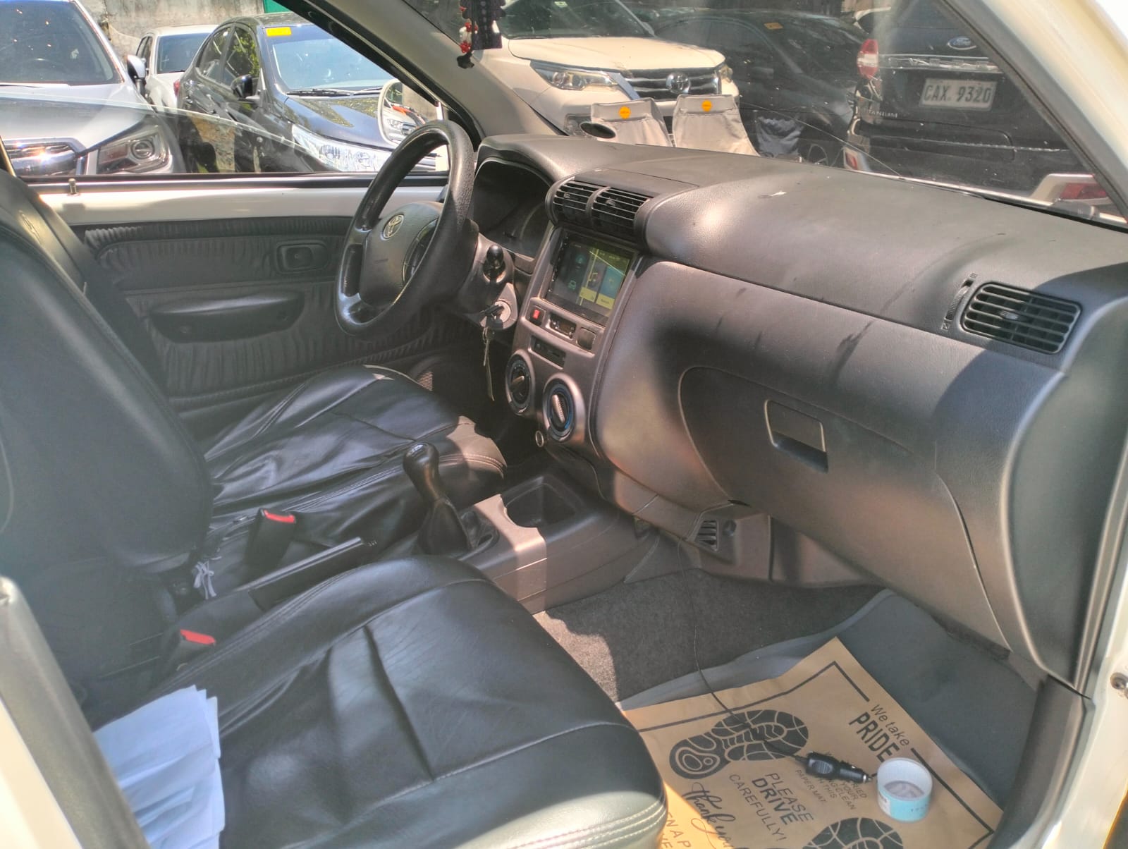 2011 Toyota Avanza J MT MPV for sale in Parañaque (TKO589) – photo 8