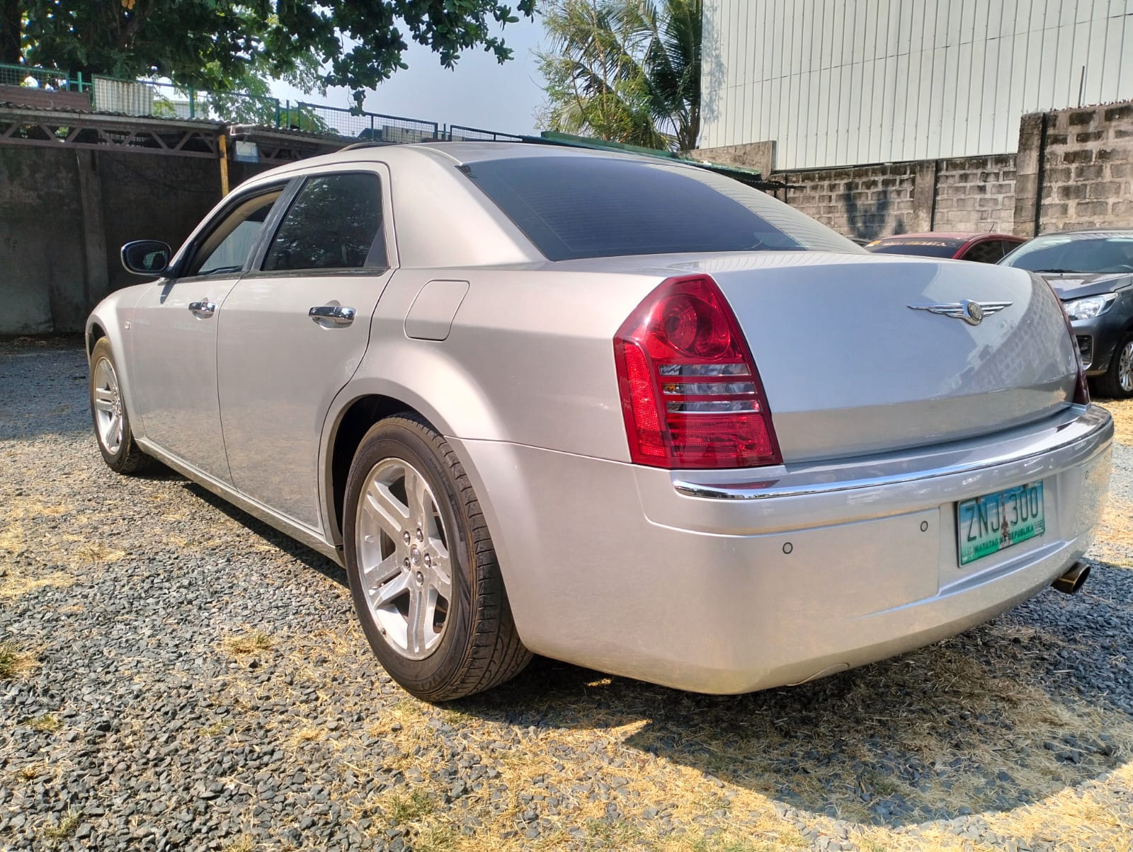2008 Chrysler 300C AT Sedan for sale in Parañaque (ZNJ300) – photo 3