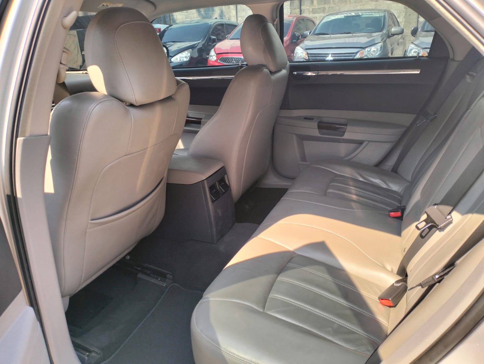 2008 Chrysler 300C AT Sedan for sale in Parañaque (ZNJ300) – photo 10